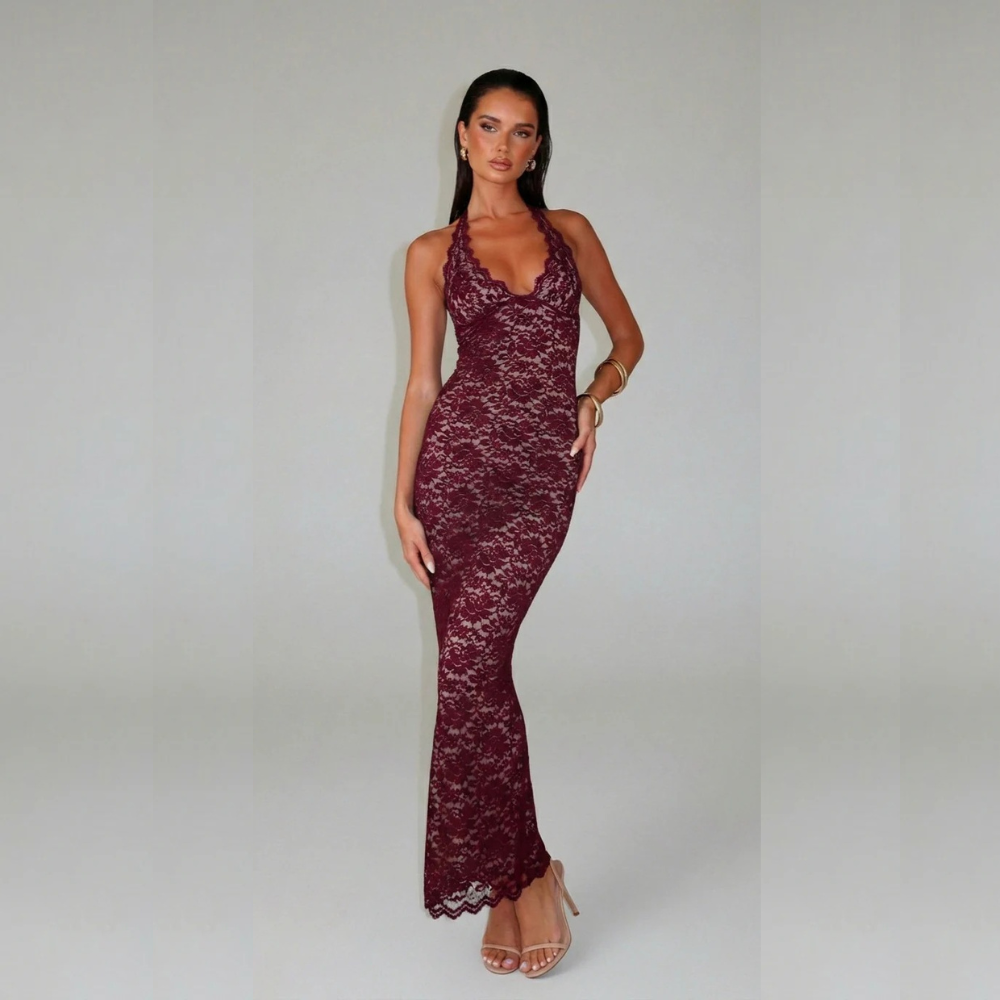 HATHOR VESTIDO LARGO DE ENCAJE