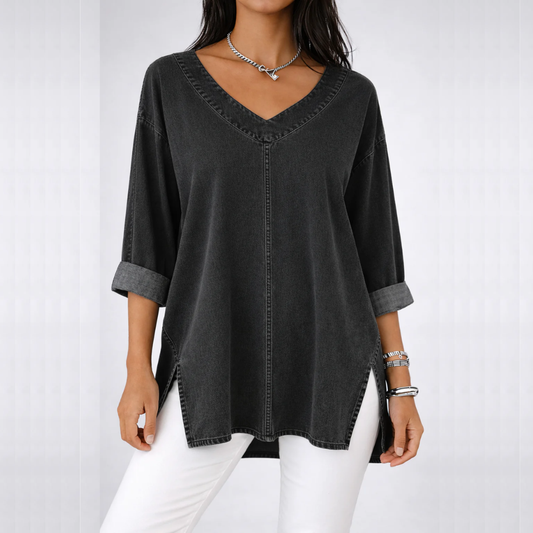 SOFIA CAMISETA DENIM RELAXED FIT CON ESCOTE EN V