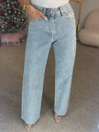 MADANNE JEANS TIRO ALTO CON DETALLES DE PEDRERIA