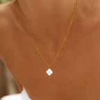 COLLAR TRÉBOL