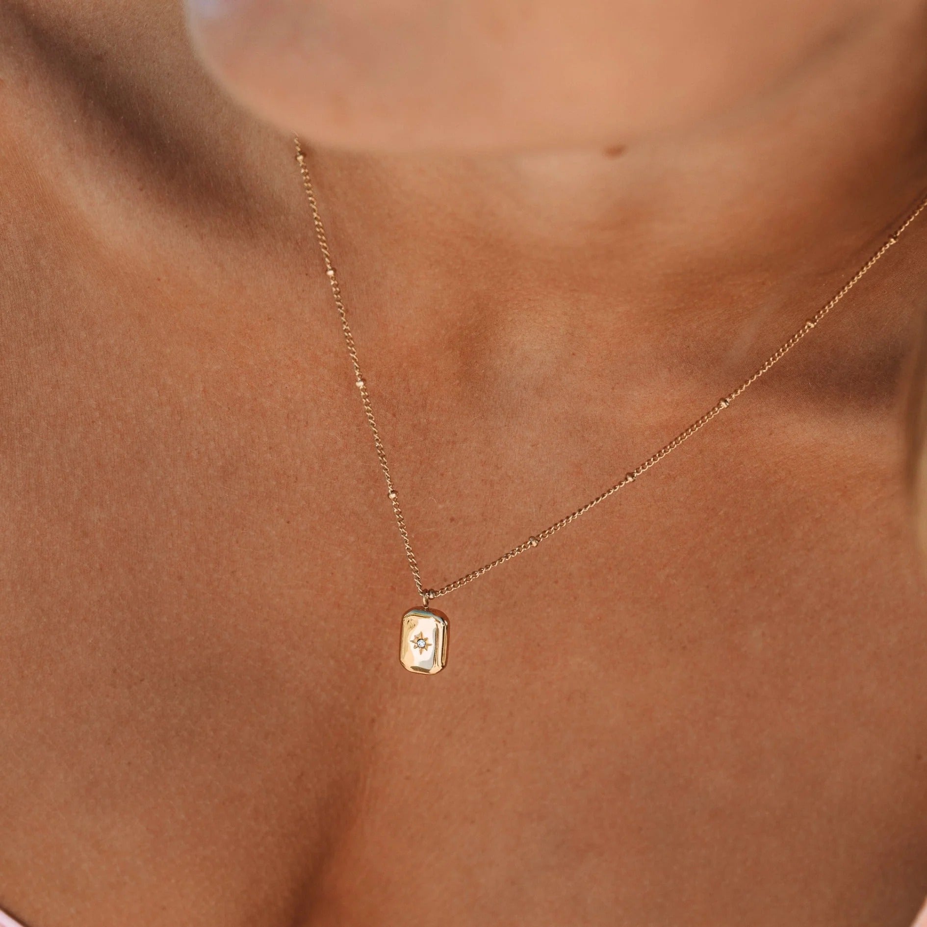 AMANECER COLLAR