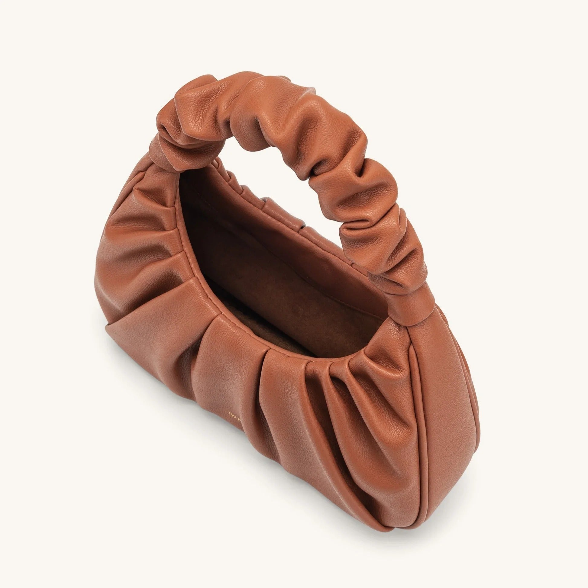 CARLOTA BOLSO FRUNCIDO Piel beige