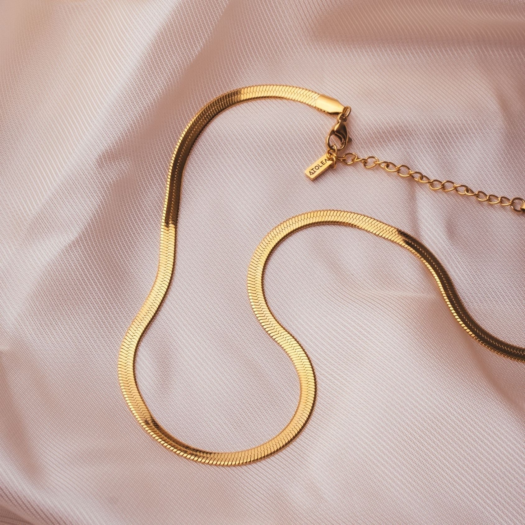 HESTIA KAI Choker